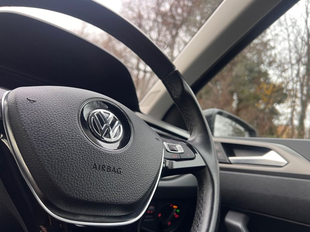 Used Volkswagen Polo 2019 for sale - 76820567: Photo 25