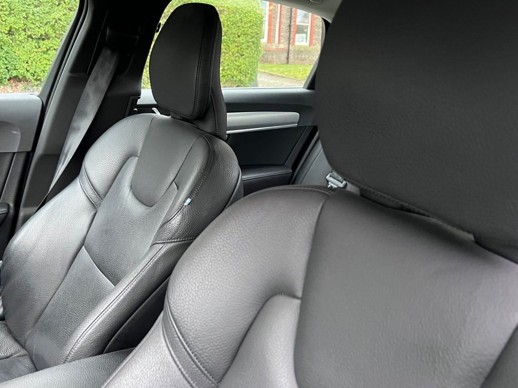 Used Volvo S90 2018 for sale - 77666932: Photo 12