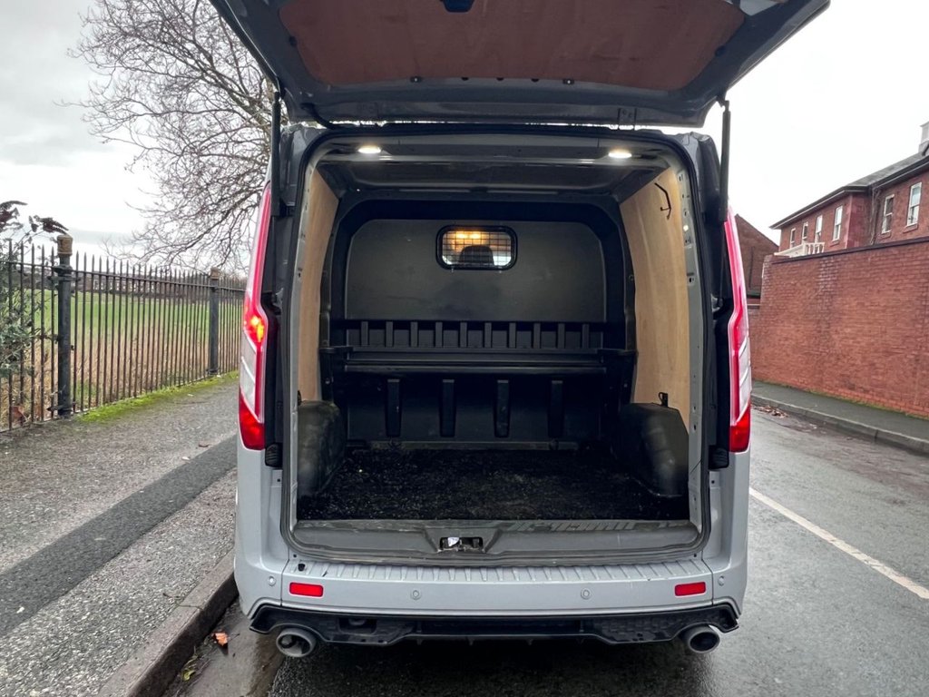 Used Ford Transit Custom 2023 for sale - 76985842: Photo 17