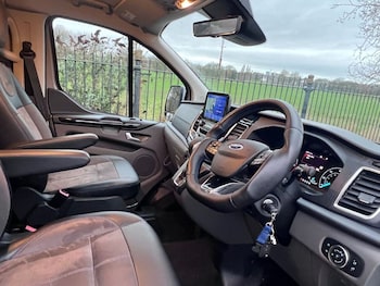 Used Ford Transit Custom 2023 for sale - 76985842: Photo