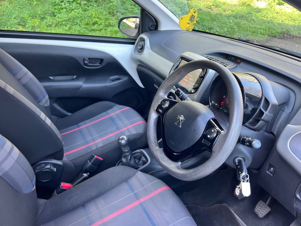 Used Peugeot 108 2015 for sale - 78110147: Photo 2