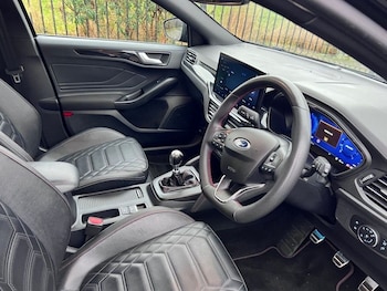 Used Ford Focus 2023 for sale - 78524915: Photo
