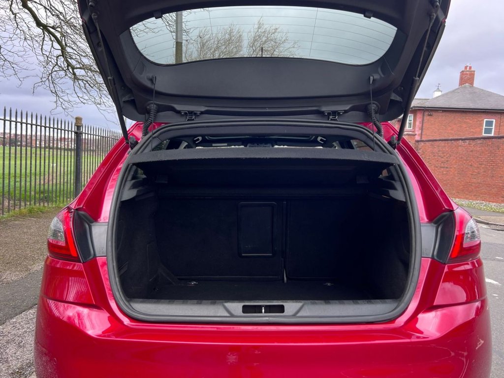 Used Peugeot 308 2018 for sale - 77879667: Photo 13