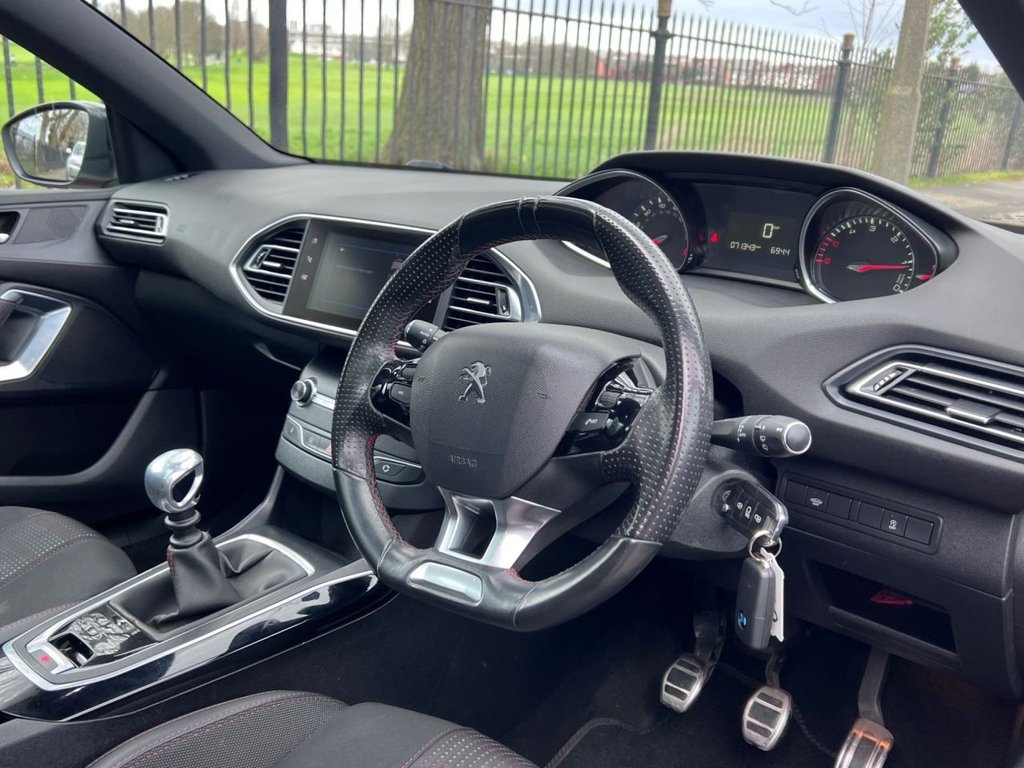 Used Peugeot 308 2018 for sale - 77879667: Photo 2