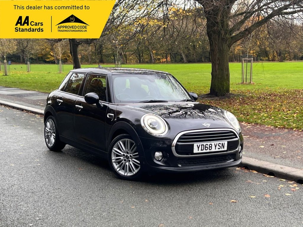 Used MINI Hatch 2018 for sale - 76454174: Photo 1