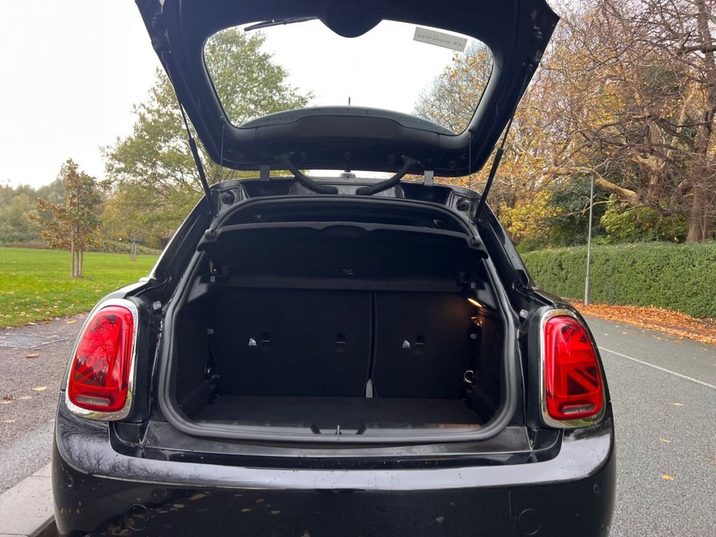 Used MINI Hatch 2018 for sale - 76454174: Photo 14