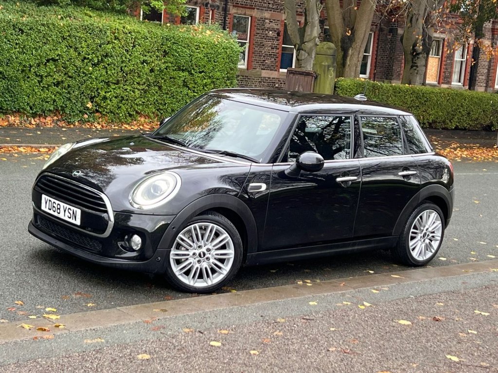 Used MINI Hatch 2018 for sale - 76454174: Photo 3