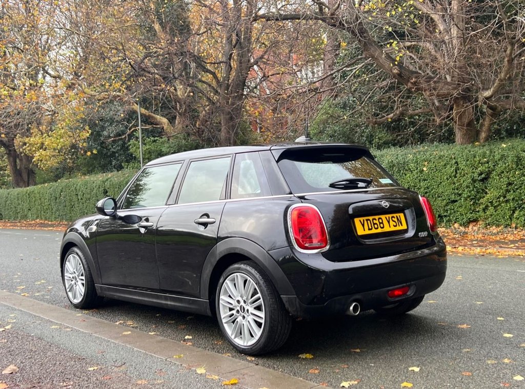 Used MINI Hatch 2018 for sale - 76454174: Photo 9