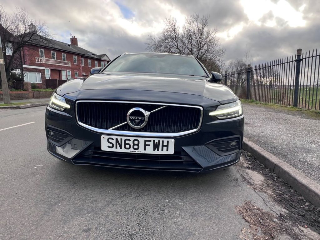 Used Volvo V60 2018 for sale - 77328249: Photo 10