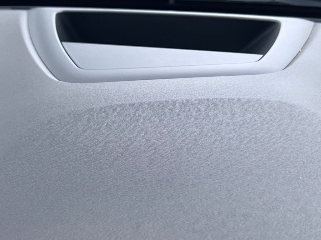 Used Volvo V60 2018 for sale - 77328249: Photo 22