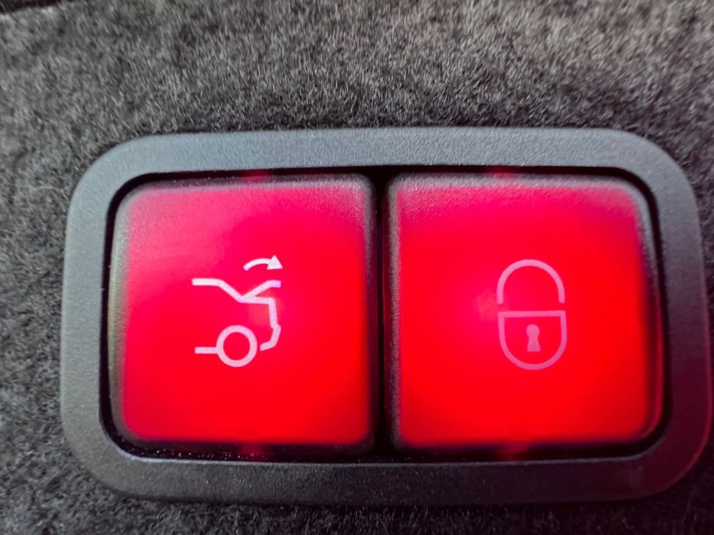 Used Mercedes-Benz C Class 2017 for sale - 77356767: Photo 27