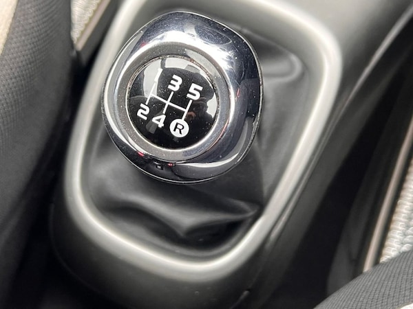 Used Toyota AYGO 2016 for sale - 76279634: Photo 15