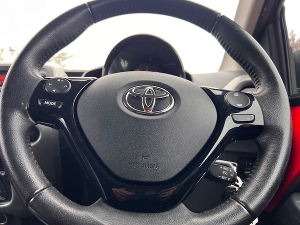 Used Toyota AYGO 2016 for sale - 76279634: Photo 18