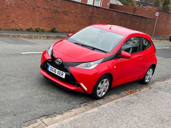 Used Toyota AYGO 2016 for sale - 76279634: Photo 8