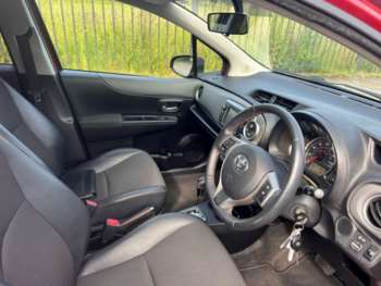 Used Toyota Yaris 2011 for sale - 74916665: Photo