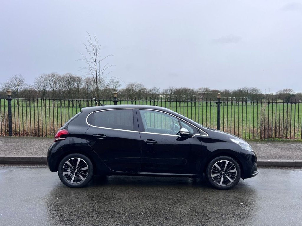 Used Peugeot 208 2018 for sale - 77546988: Photo 5
