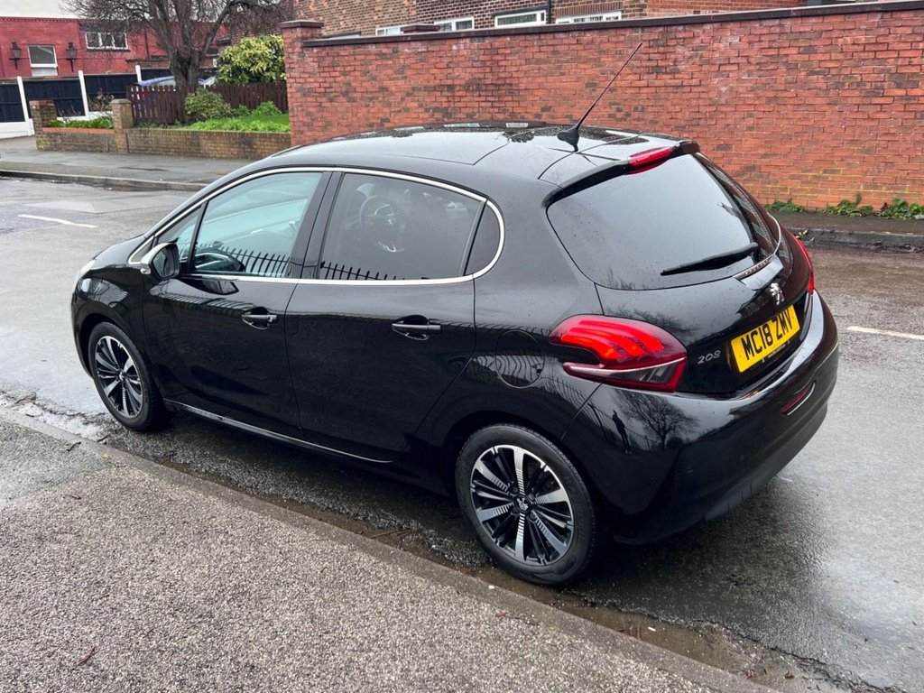 Used Peugeot 208 2018 for sale - 77546988: Photo 8