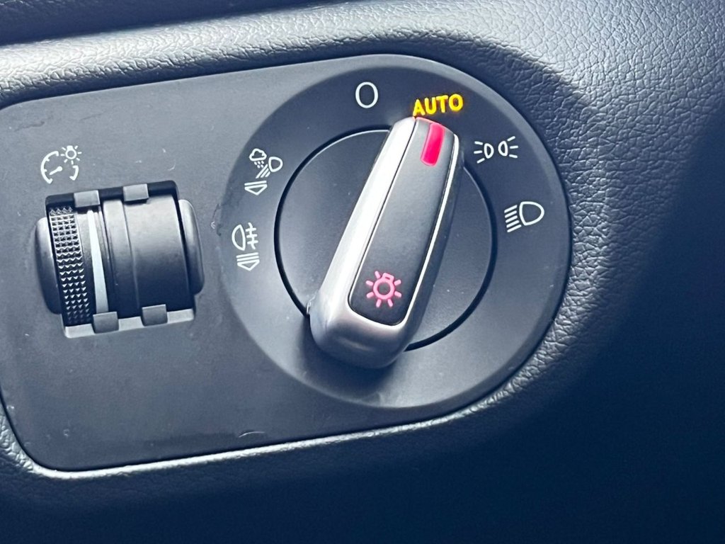 Used Audi Q3 2016 for sale - 77849465: Photo 28