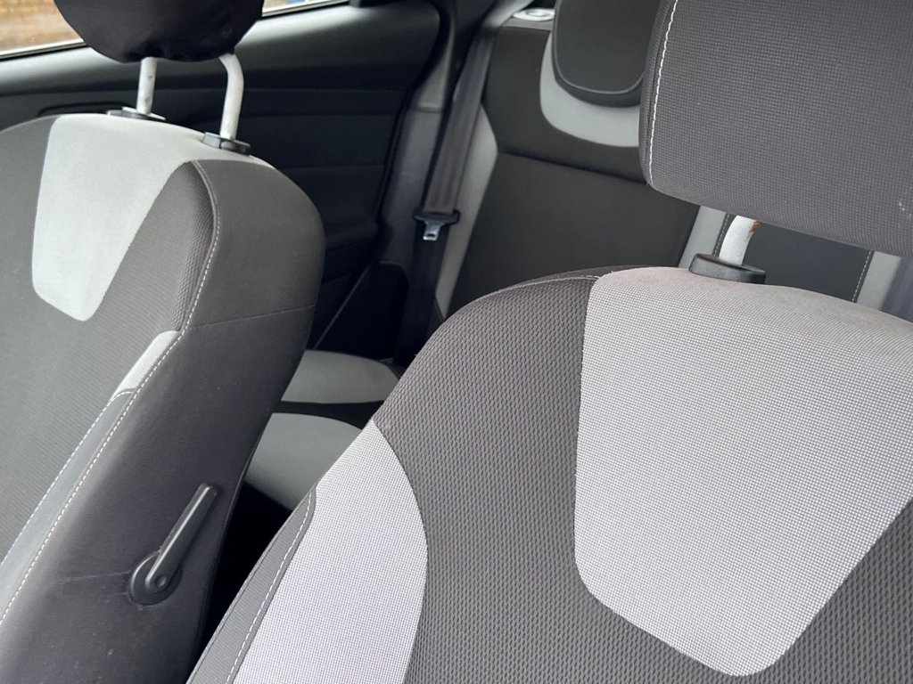 Used Ford Focus 2013 for sale - 77791973: Photo 12