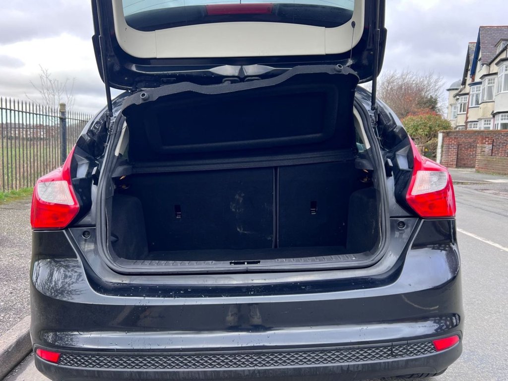 Used Ford Focus 2013 for sale - 77791973: Photo 13