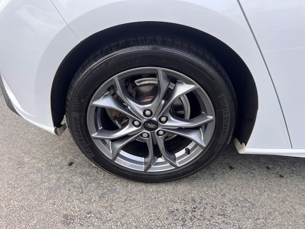 Used Ford Focus 2019 for sale - 76185730: Photo 16