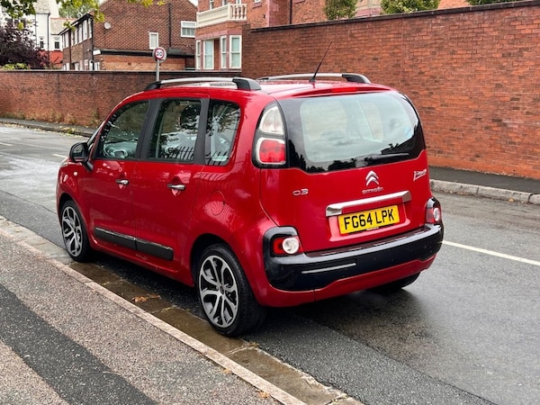 Used Citroen C3 Picasso 2014 for sale - 76323099: Photo 9