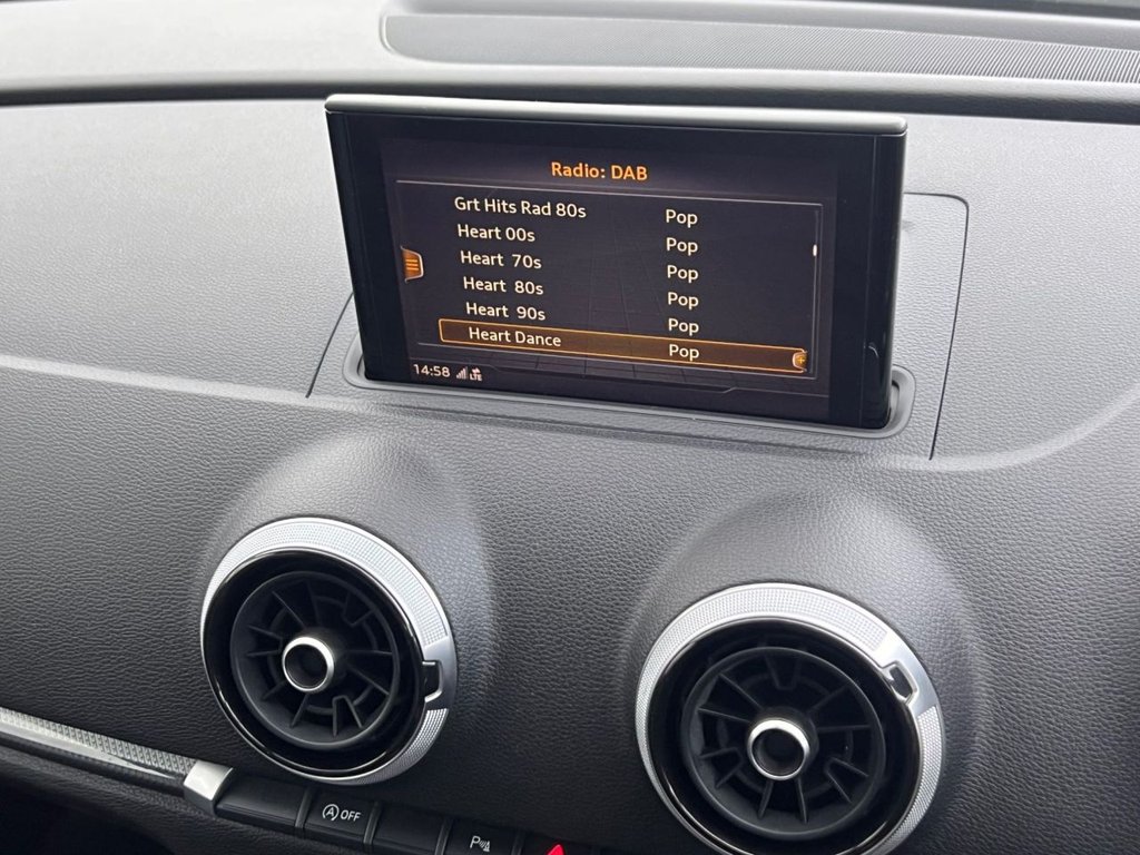 Used Audi RS3 2017 for sale - 76386231: Photo 23