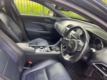 Used Jaguar XE 2016 for sale - 74756684: Photo