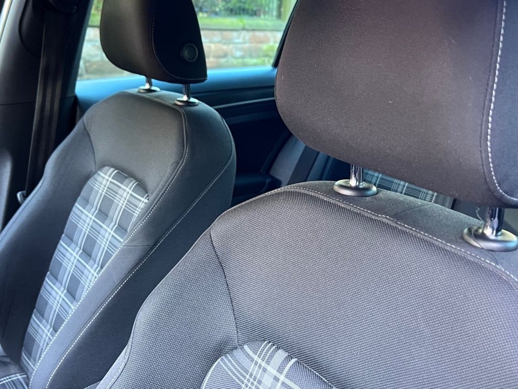 Used Volkswagen Golf 2017 for sale - 77356777: Photo 10