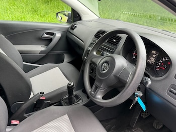 Used Volkswagen Polo 2010 for sale - 78792812: Photo