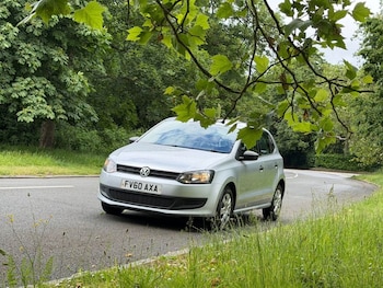 Used Volkswagen Polo 2010 for sale - 78792812: Photo
