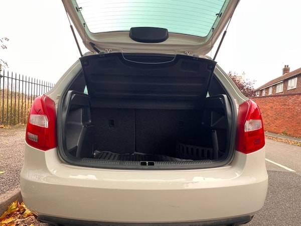 Used Skoda Fabia 2013 for sale - 76147786: Photo 14