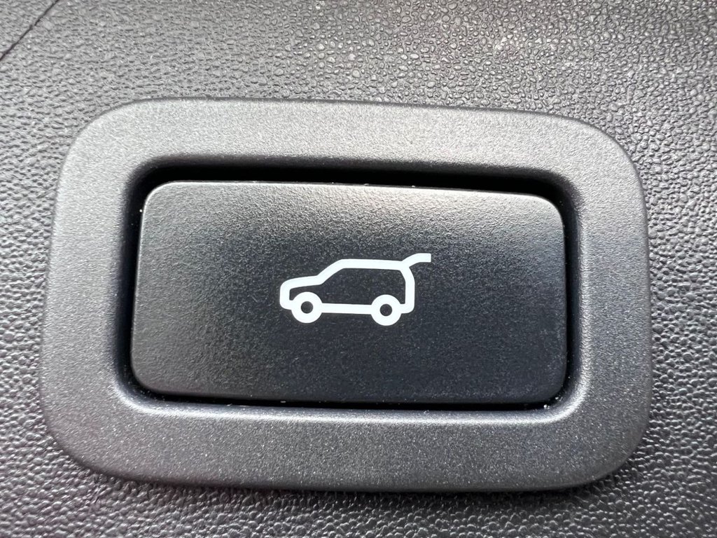 Used Land Rover Discovery Sport 2018 for sale - 77719635: Photo 24