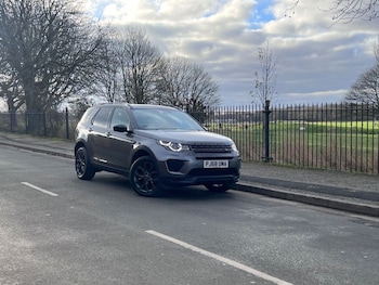 Used Land Rover Discovery Sport 2018 for sale - 77719635: Photo