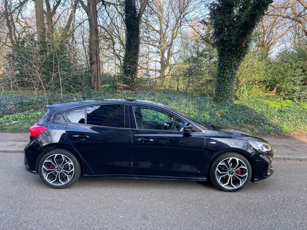 Used Ford Focus 2018 for sale - 77976621: Photo 5