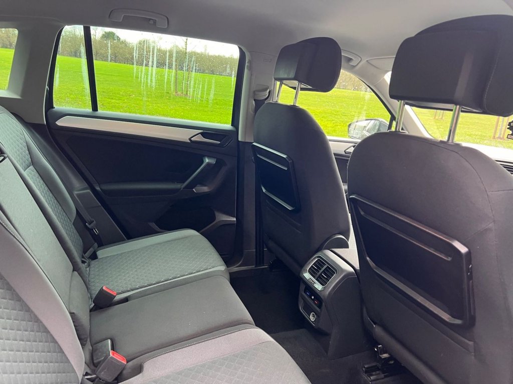 Used Volkswagen Tiguan 2017 for sale - 76900230: Photo 13