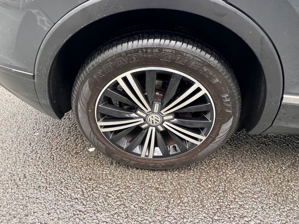 Used Volkswagen Tiguan 2017 for sale - 76900230: Photo 15