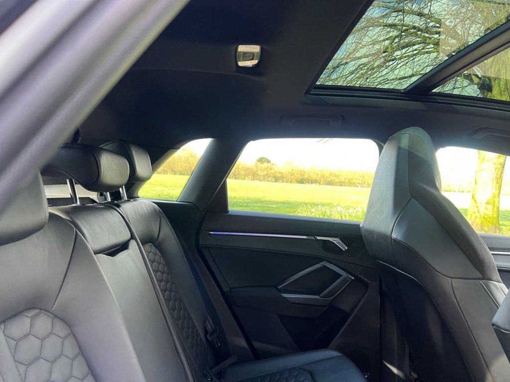 Used Audi RS Q3 2020 for sale - 77620890: Photo 16