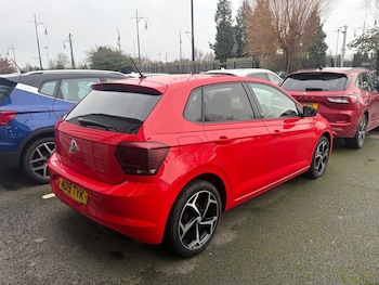 Used Volkswagen Polo 2019 for sale - 77319449: Photo
