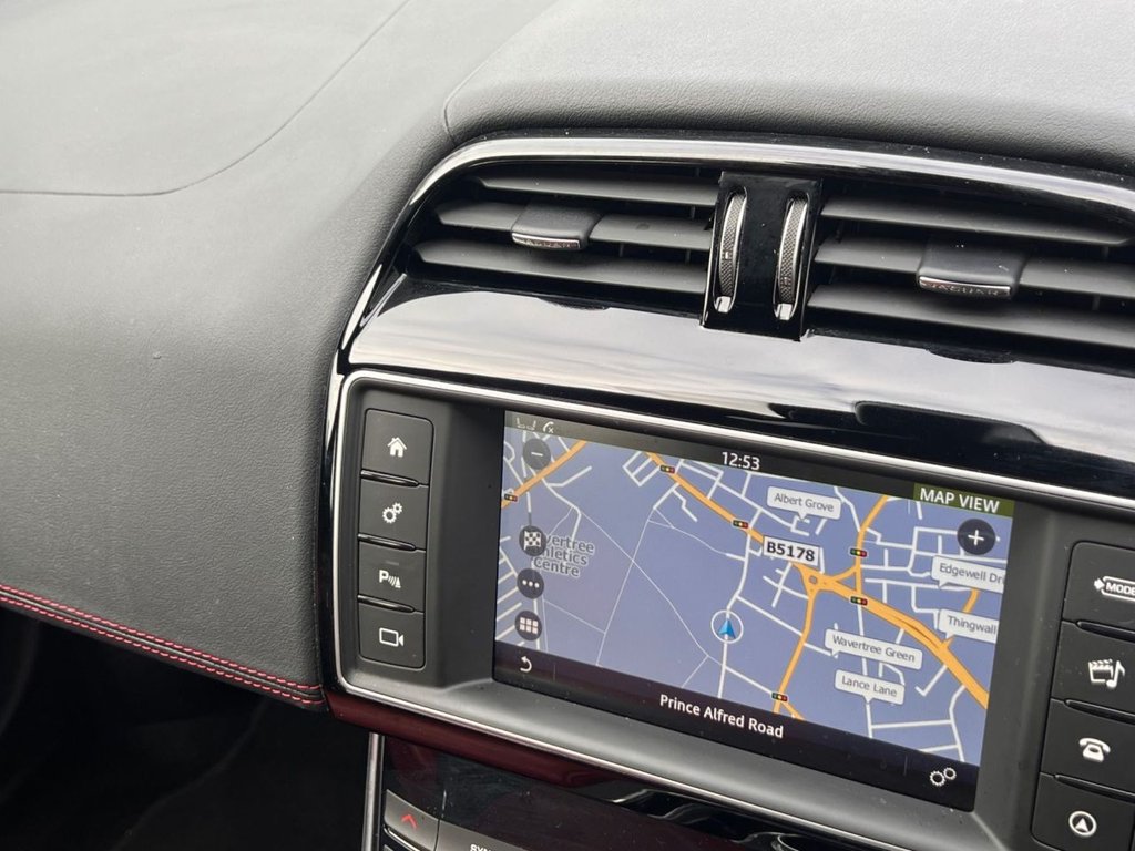 Used Jaguar XE 2015 for sale - 77199909: Photo 16