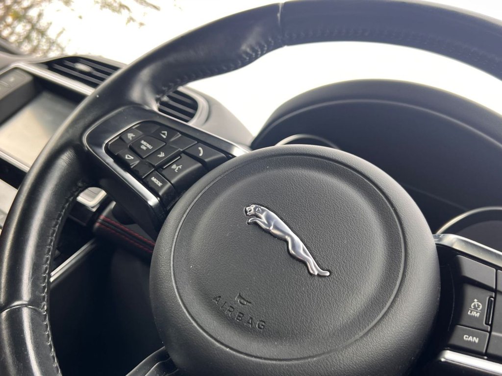 Used Jaguar XE 2015 for sale - 77199909: Photo 26