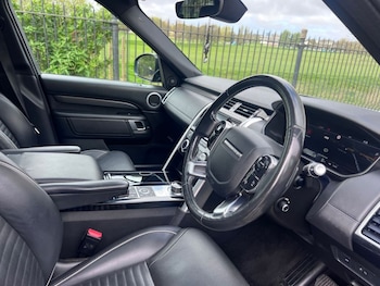 Used Land Rover Discovery 2020 for sale - 78302591: Photo