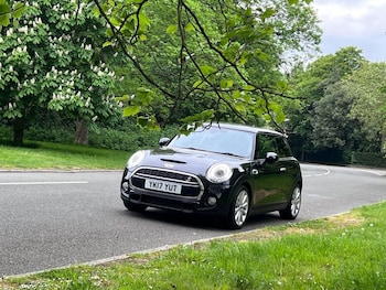 Used MINI Hatch 2017 for sale - 78524902: Photo