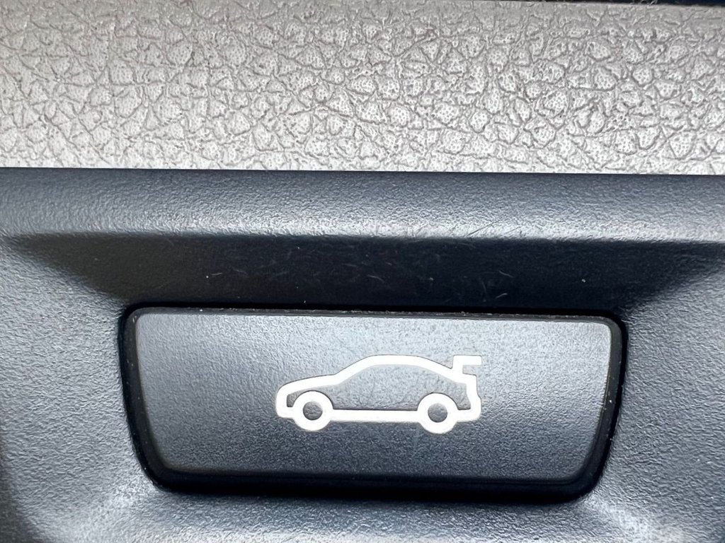 Used BMW 3 Series 2015 for sale - 77905053: Photo 22