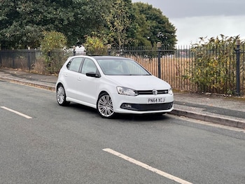 Used Volkswagen Polo 2014 for sale - 75693478: Photo