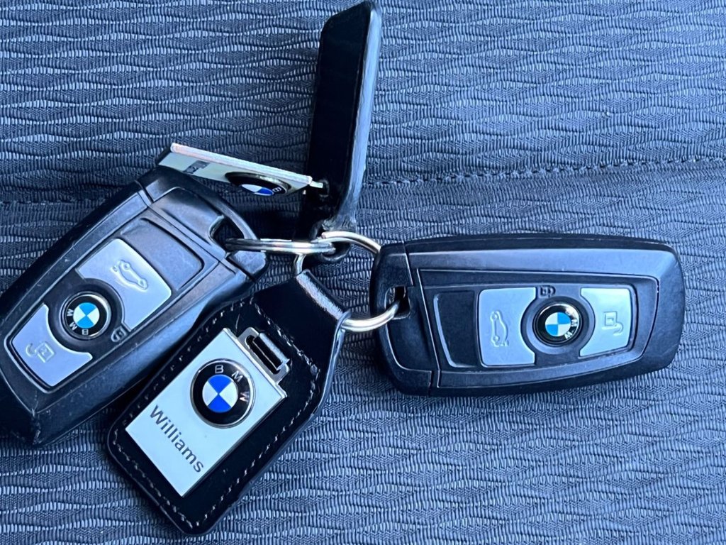 Used BMW 3 Series 2017 for sale - 77007272: Photo 29