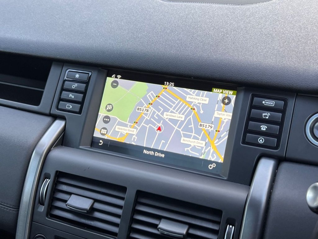 Used Land Rover Discovery Sport 2018 for sale - 76686472: Photo 13