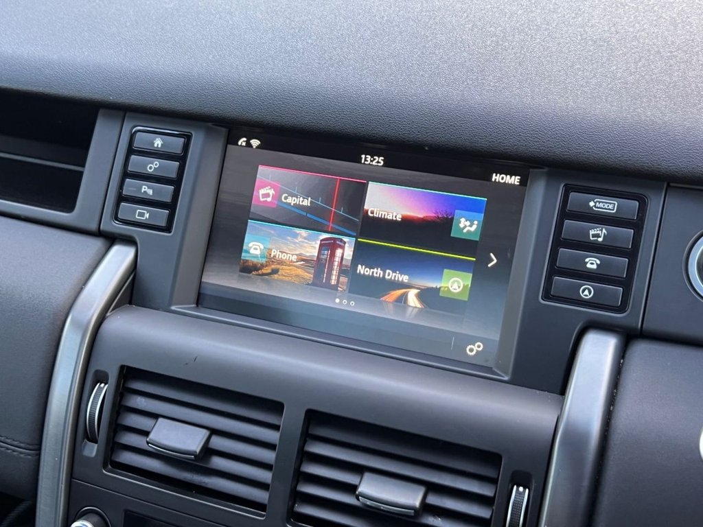 Used Land Rover Discovery Sport 2018 for sale - 76686472: Photo 14