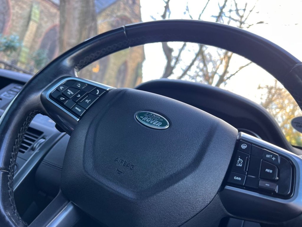 Used Land Rover Discovery Sport 2018 for sale - 76686472: Photo 28