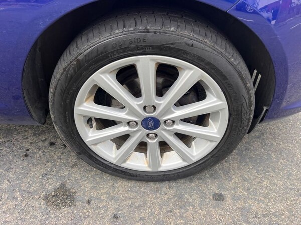 Used Ford Fiesta 2015 for sale - 76309395: Photo 14